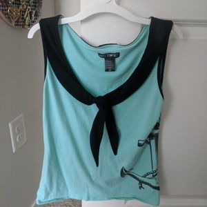 Hot Topic Anchor tank sz Large